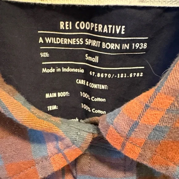 Bundle REI Cotton Flannel Shirts - Picture 4 of 5